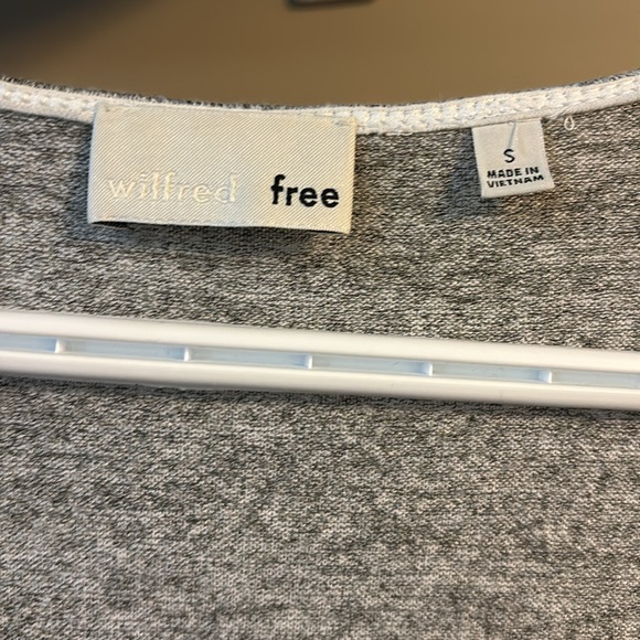 Aritzia Wilfred Free T-Shirt Dress - Picture 2 of 2